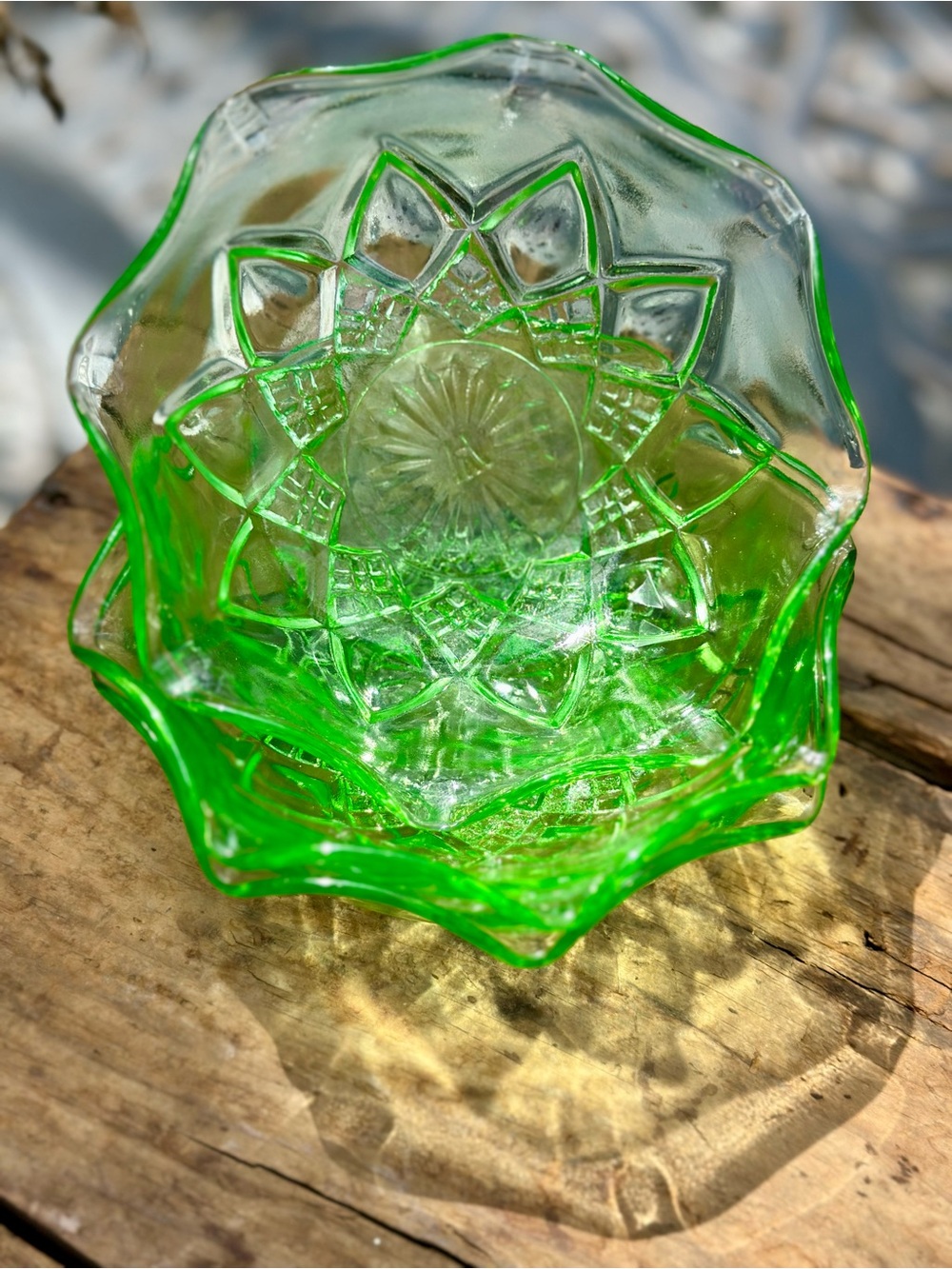 Vintage Anchor Hocking EAPC Green Uranium Glass Bowls Set of 3